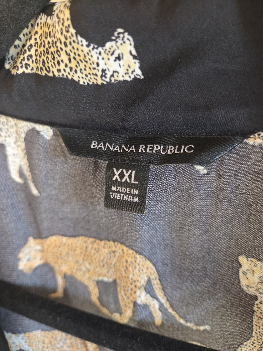 Banana Republic Leopard Print Black Satin Pajama Blouse - Picture 5 of 5
